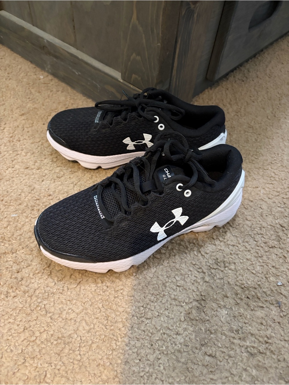 Under Armour Charged Assert Running Shoes Black/White Women’s Size